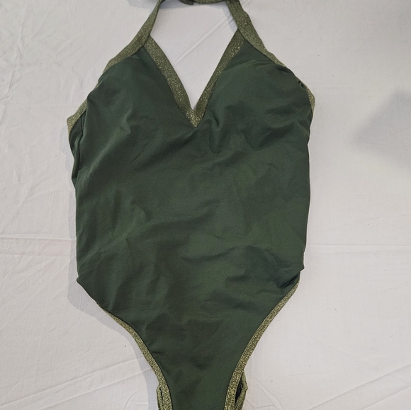 Venus Lascana Olive Halter bodysuit (10) - Picture 4 of 9